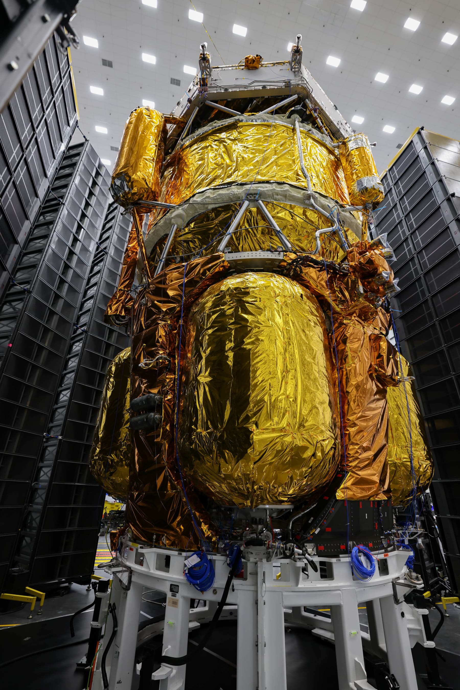 Blue Moon MK1 lunar lander test hardware in an acoustic chamber.