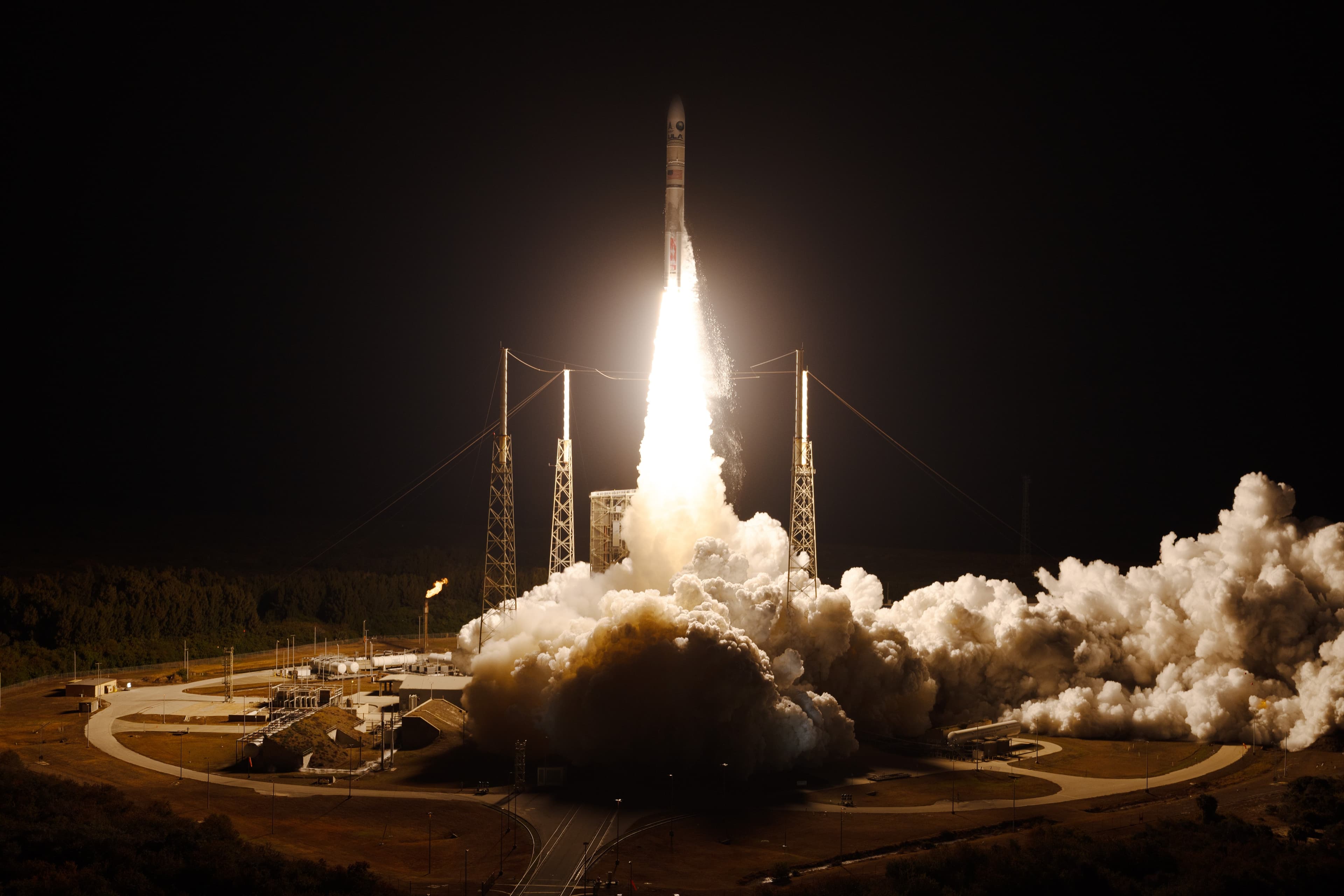 ULA's Vulcan rocket lifting off at night on the USSF-87 national-security mission.